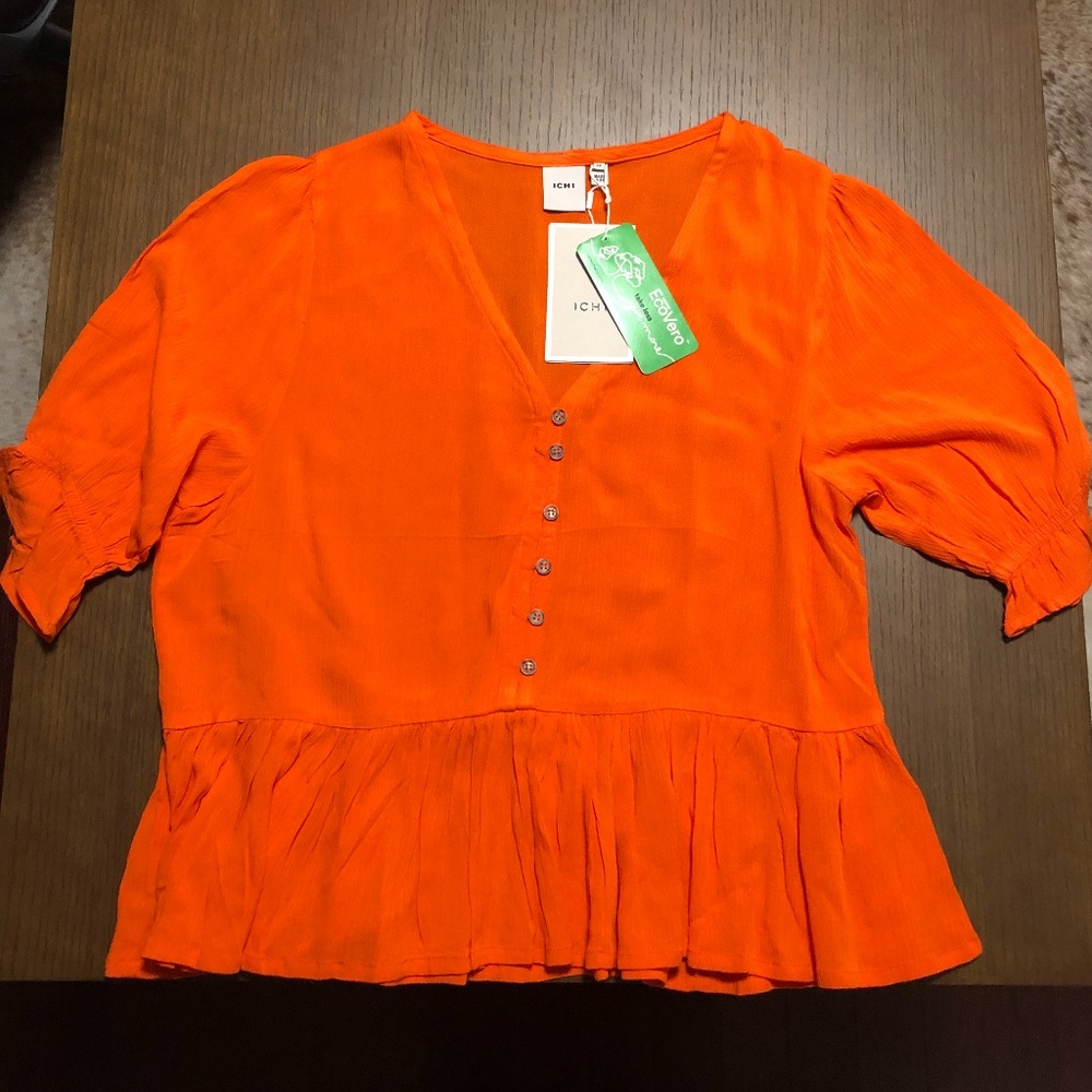 NWT Ichi Ruffle Top - Picture 2 of 4